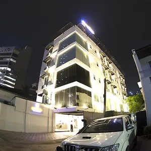 3* Hotel 02